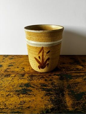 Handcrafted Beige Ceramic Vase/Planter with Brown Bullrush Brushstroke Design